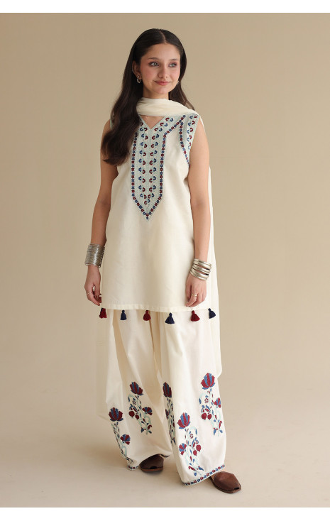 Ivory Outfit
